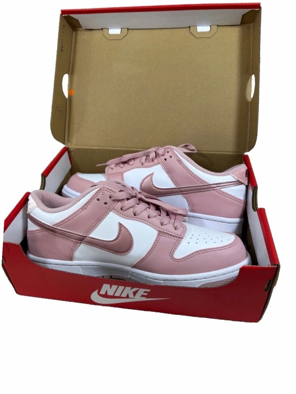 New Nike DUNK Pink & White Low Top Velvet Athletic Sneakers 7Y / women’s 8.5
